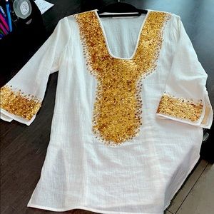 T-Bags Los Angeles Gold Sequins Top